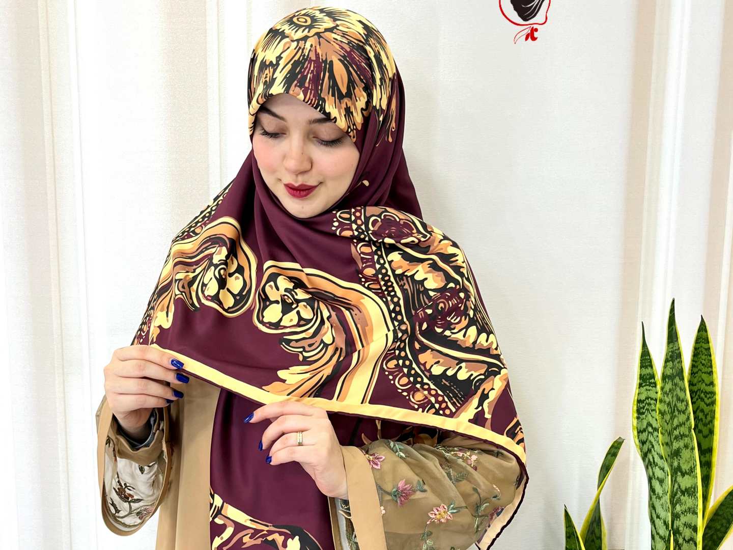 تصویر 1 از فروش عمده روسری ابریشم توییل مجلسی | کیفیت بالا و قیمت همکاری